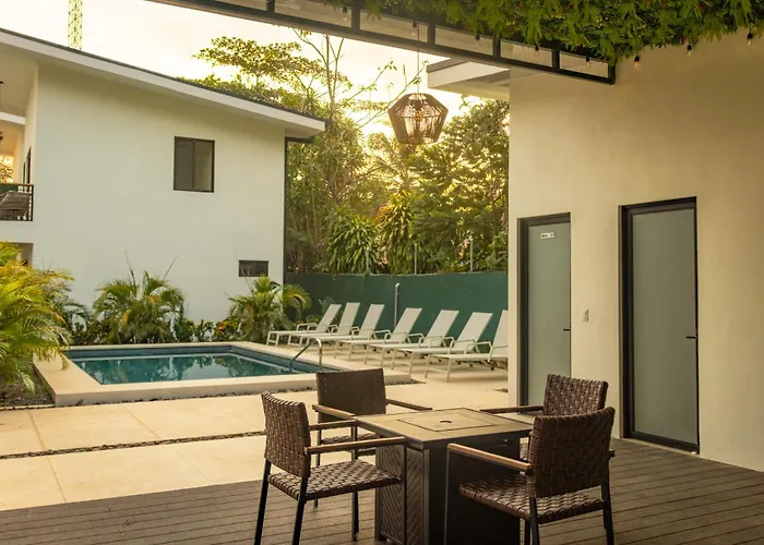 Howler Monkey Loft * Coco