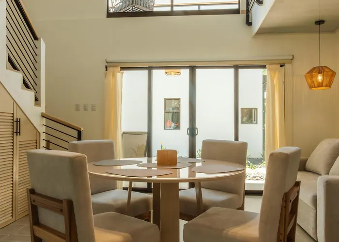 Howler Monkey Loft